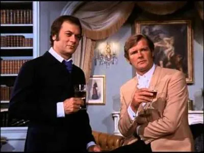 Dans Amicalement Votre. Qui est Lord Brett Sinclair ? Qui est Danny Wilde ?