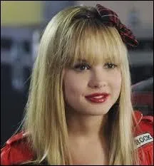 Pourquoi Tess est-elle jalouse de Mitchie ?