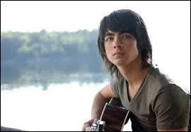 Qui est ce garçon ?