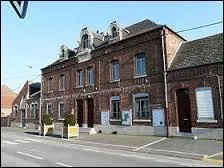 Ville de l'arrondissement de Cambrai, Rumilly-en-Cambrésis se situe dans le département ...