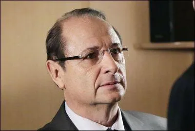 Dans le téléfilm " La dernière campagne", Patrcik Braoudé, interprète le Président de la République Française...