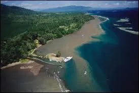 Dans quel océan se trouve la Papouasie-Nouvelle-Guinée ?