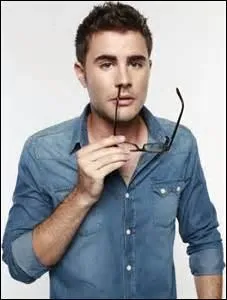 Comment s'appelle sa chanson où il clashe son pire ennemi ?