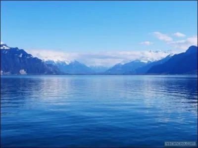 Quel est le plus grand lac des Alpes françaises ?