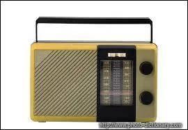 Durant quelle décennie est apparue le "transistor" ?