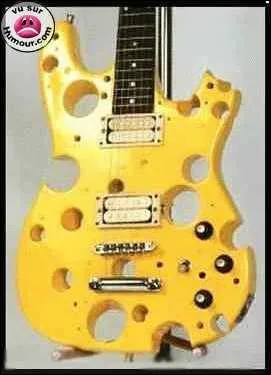 Poète, romancier, son nom pourrait nous faire penser à un instrument de musique