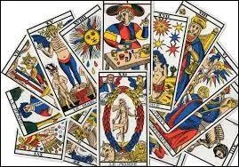 Le Tarot divinatoire est un art qui utilise toutes ou une partie des 78 cartes du Tarot de Marseille. Laquelle de ces figures ne fait pas partie du Tarot de Marseille ?
