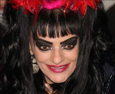 Nina Hagen est n&eacute;e en 1955 &agrave; Berlin-Est. Comment est-elle arriv&eacute;e &agrave; l'Ouest ?