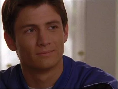 Quel est le deuxième nom de Nathan Scott ?