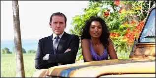 Sur quelle cha&icirc;ne est diffus&eacute;e la s&eacute;rie franco-britannique "Meurtres au paradis" ?