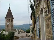 Cette balade se termine à Vaux-en-Beaujolais. Commune Rhodanienne, elle se situe en région ...