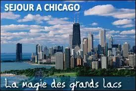 Dans quel état se situe la ville de Chicago ?