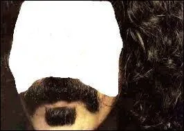 Quelle phrase colle à ce poilu ?