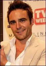 En quelle année est né Dustin Clare ?