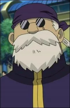 Comment s'appelle l'entraîneur Hillman ?