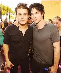 Dans la série "Vampire Diaries", quel est le lien entre Paul et Ian ?
