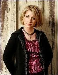 Chloe était amoureuse de Clark. L'aimait-il ?