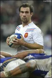 Pouvez-vous me donner son nom ?