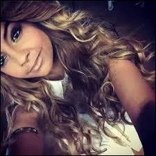 Elle a été en finale contre :