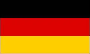 Combien d'habitants a l'Allemagne, arrivant 17e du classement ?