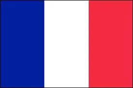 Combien d'habitants a la France, arrivant 20e du classement ?