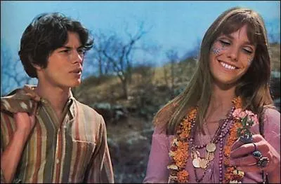 Quel chanteur a particip&eacute; aux films Erotissimo, les Chemins de Katmandou, Canabis ?