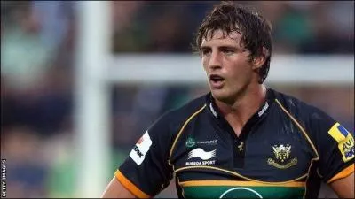 Il est né le 3 novembre 1986. C'est...