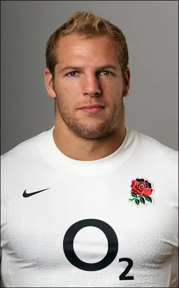 Il est né le 2 avril 1985. Essayez de trouver son nom !