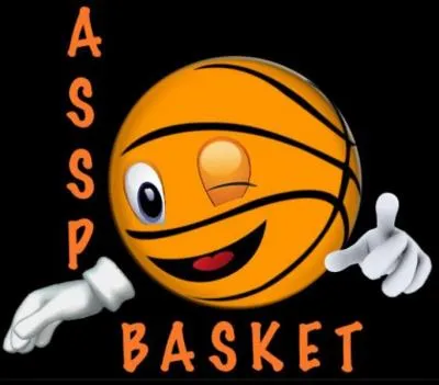 Sports. Sportif débutant, âgé, selon les disciplines, de sept à dix ans :