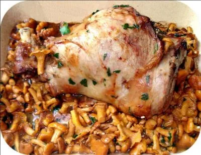 Morceau de mouton ou d'agneau, comprenant la selle et les deux gigots :