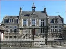 La commune Icaunaise des Sièges se situe en région ...