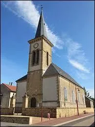 Voici l'église Notre-Dame-de-l'Assomption de Morfontaine. Village Meurthe-et-Mosellan, il se situe en région ...