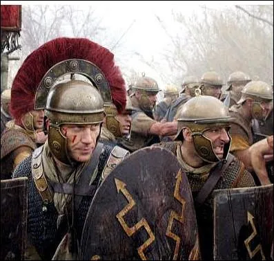 Qui est ce centurion ? Il est cité dans la guerre des Gaules par Jules César, ami et rival du légionnaire Titus Pullo.