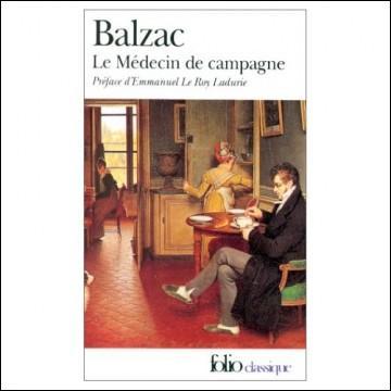 Dans Le Médecin de campagne écrit par Honoré de Balzac, le docteur Benassis s'installe dans un village du Dauphiné. Qu'y fait-il hormis exercer sa profession ?