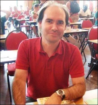 Il est connu pour avoir gagn&eacute; 4 fois le championnat du monde et 4 fois le championnat de France et il habite &agrave; Bouscat (Aquitaine). Il se nomme...