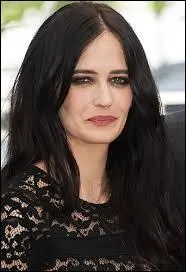 Un jour l'actrice française Marlène Jobert épousa un dentiste suédois. Les deux fabriquèrent des jumelles dont l'une est actrice parfaitement bilingue travaillant surtout aux USA et en Angleterre. Son prénom est ?