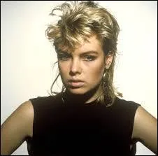 Souvenir de l'époque musicale radieuse des années 80, avec KIM Wilde qui nous fait voyager où ... ?