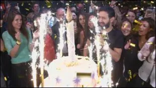 Pour l'anniversaire de Cyril Hanouna en 2015, quelle a été la surprise "magique" de fin d'émission ?