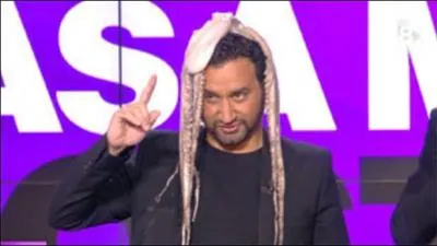 Qu'aime bien se mettre sur la tête Cyril, comme le poulpe par exemple ?