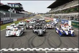 Combien d'heures durent la course automobile au Mans ?
