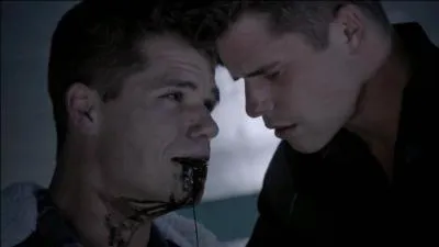 Lequel de ces personnages meurt dans le dernier épisode de la saison 3 ?