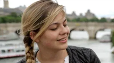 Dans quelle émission Louane s'est-elle fait connaître ?