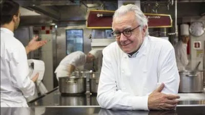 Qui est ce grand chef très renommé ?