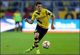 Quel est le prénom de Hofmann ?