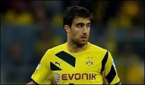 Quel est le prénom de Papastathopoulos ?