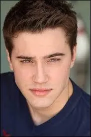 Qui est ce gar&ccedil;on ?