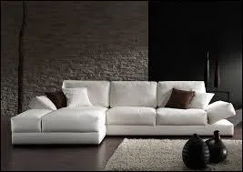 La canapé est un siège. C'est aussi en gastronomie, ...