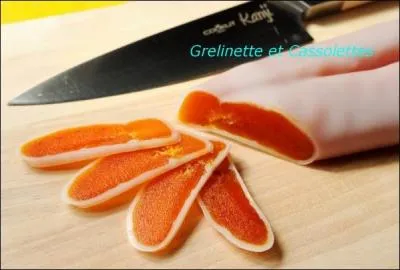 Les ufs de mulet, rincés, salés, séchés et conservés sous une fine couche de paraffine, deviennent le caviar de la Méditerranée :