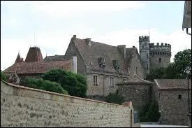 Je vous emmène à la découverte de Paulhac. Commune Altiligérienne, elle se situe en région ...