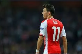 Quel est le prénom d'Özil ?